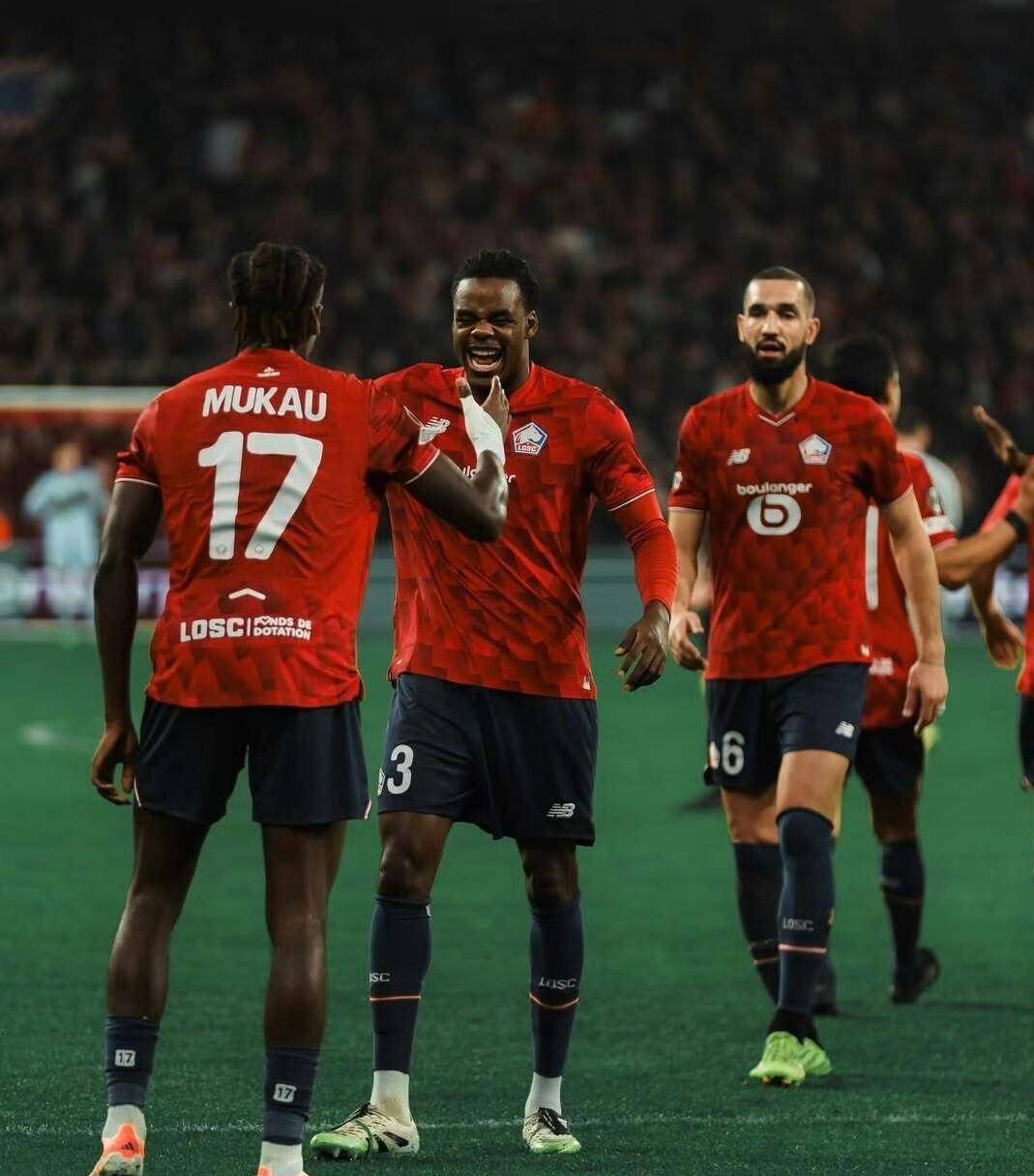 纽卡斯尔训练开放日，今晚队长鼓劲引欢呼，法甲在即，年轻球员得到机会的简单介绍-爱游戏在线